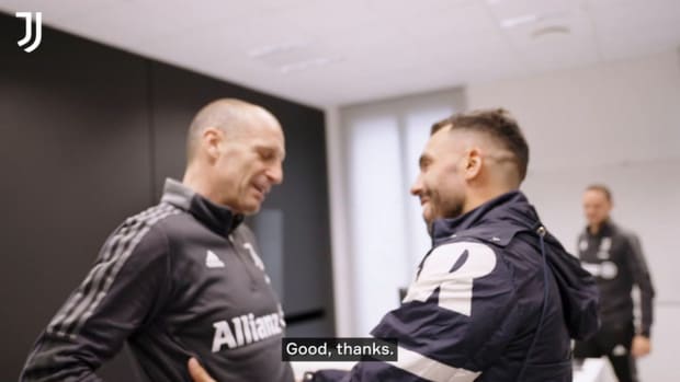 Juventus welcome back Carlos Tevez to training ground